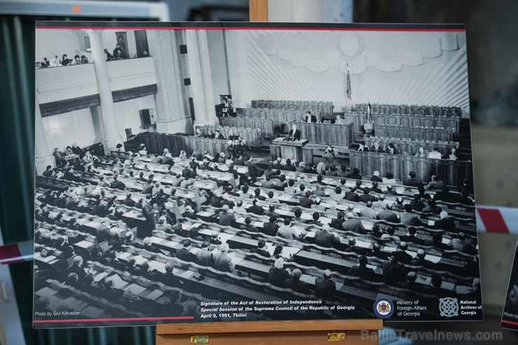 Izstādē apskatāmi fotoattēli, kas vēsta par traģiskajiem 1989. gada 9. aprīļa notikumiem, kad līdzīgi kā Baltijas valstīs Gruzijas iedzīvotāji pulcējā Izstādē apskatāmi fotoattēli, kas vēsta par traģiskajiem 1989. gada 9. aprīļa notikumiem, kad līdzīgi kā Baltijas valstīs Gruzijas iedzīvotāji pulcējā 261528