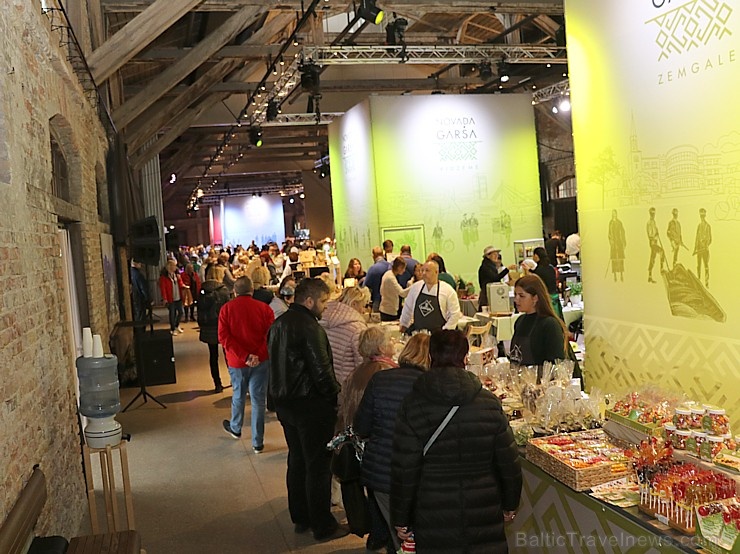 Latvijas zemnieku «Novada Garšas svētki» 28.09.2019 priecē rīdziniekus kultūras un izklaides centrā «Hanzas perons» Latvijas zemnieku «Novada Garšas svētki» 28.09.2019 priecē rīdziniekus kultūras un izklaides centrā «Hanzas perons» 266855