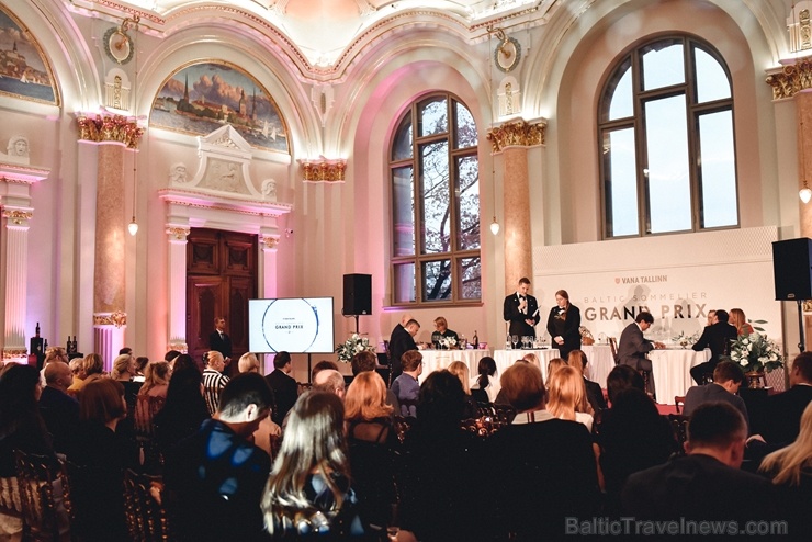 Rīgā norisinājās Baltijas labāko vīnziņu konkurss Vana Tallinn Grand Prix 2019, kurā par labākā vīnziņa un labākā jaunā vīnziņa titulu cīnījās pretend Rīgā norisinājās Baltijas labāko vīnziņu konkurss Vana Tallinn Grand Prix 2019, kurā par labākā vīnziņa un labākā jaunā vīnziņa titulu cīnījās pretend 268895