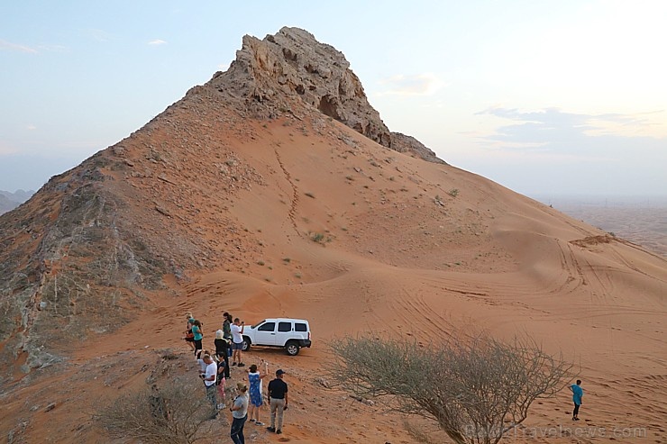 Travelnews.lv iepazīst Šārdžas emirāta tuksneša dzīvi izbraucienā ar apvidus spēkratu, Atbalsta: VisitSharjah.com un Novatours.lv Travelnews.lv iepazīst Šārdžas emirāta tuksneša dzīvi izbraucienā ar apvidus spēkratu, Atbalsta: VisitSharjah.com un Novatours.lv 270809