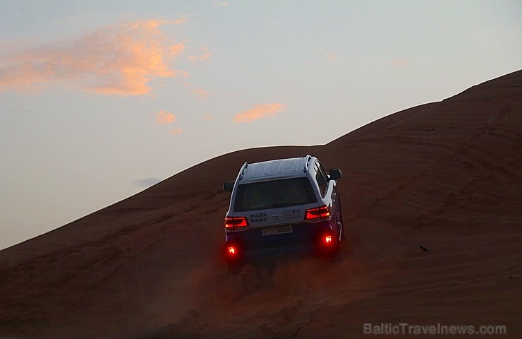 Travelnews.lv iepazīst Šārdžas emirāta tuksneša dzīvi izbraucienā ar apvidus spēkratu, Atbalsta: VisitSharjah.com un Novatours.lv Travelnews.lv iepazīst Šārdžas emirāta tuksneša dzīvi izbraucienā ar apvidus spēkratu, Atbalsta: VisitSharjah.com un Novatours.lv 270839