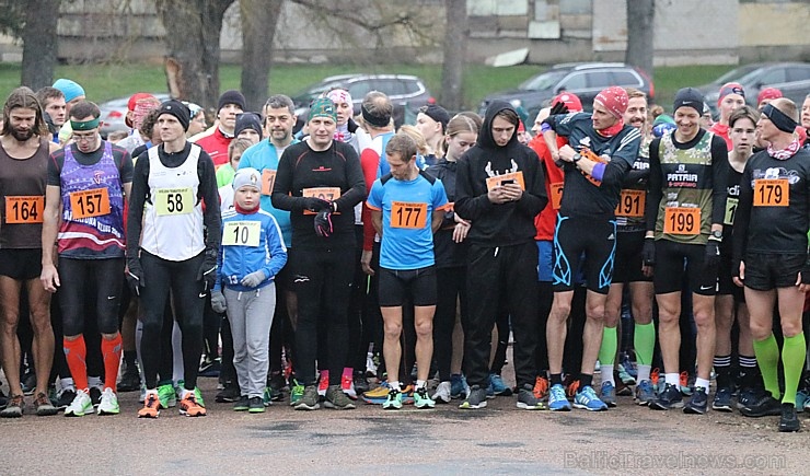 Par godu 18.novembrim notiek tradicionālais skrējiens «Rembates aplis 2019» 3 km un 10 km distancēs 271327