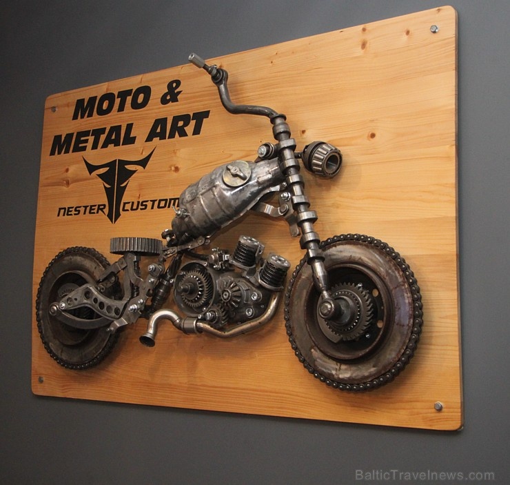 Travelnews.lv Preiļos iepazīst unikālu vietu Latvijai «Nester Custom Moto & Metal Art Gallery» 275412