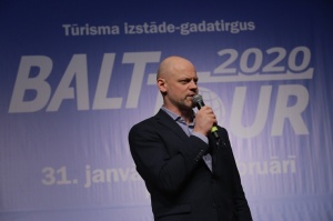 Sveicam «GADA CILVĒKS TŪRISMĀ 2019» laureātus tūrisma izstādē «Balttour 2020». Foto: Rojs Maizītis 6