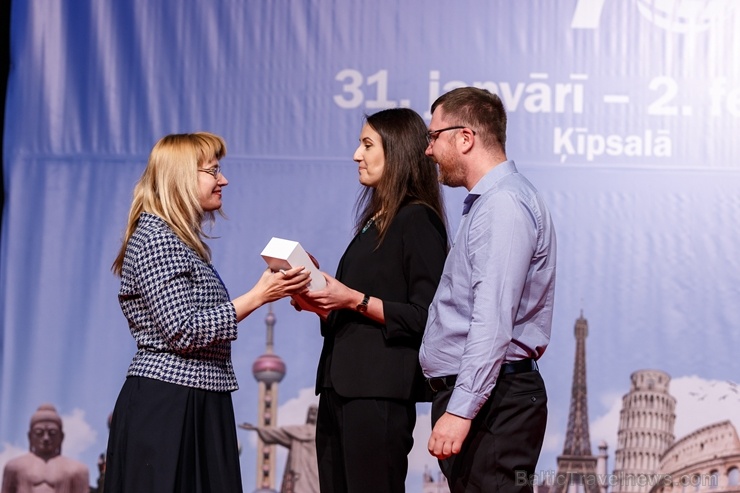 «Gada Cilvēks Tūrismā 2019» «TŪRISMA ŽURNĀLISTS 2019» - Alīna un Jēkabs Andrušaiti, Sapnumedniece.lv. Foto: Andrejs Terentjevs «Gada Cilvēks Tūrismā 2019» «TŪRISMA ŽURNĀLISTS 2019» - Alīna un Jēkabs Andrušaiti, Sapnumedniece.lv. Foto: Andrejs Terentjevs 276365