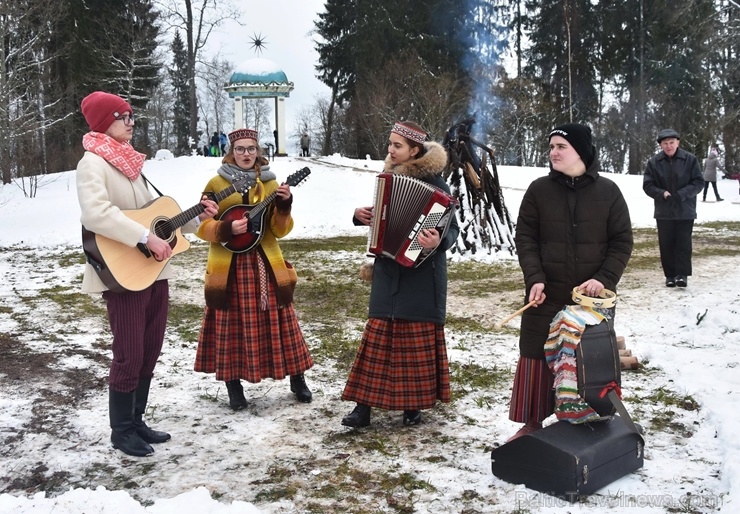 Alūksnes muzejs kopā ar Viļakas novada folkloras kopu Alūksnes muzejs kopā ar Viļakas novada folkloras kopu