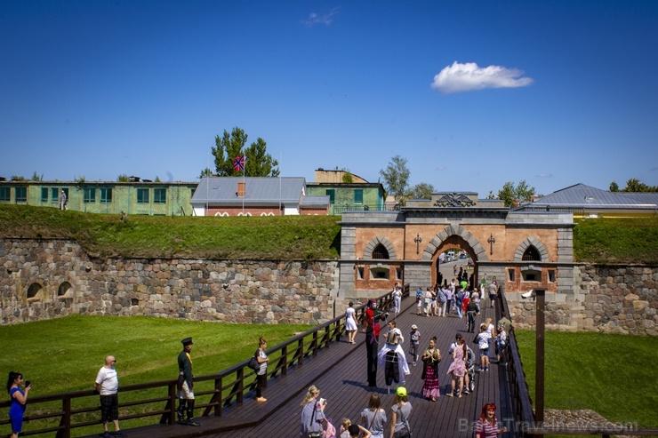 Daugavpils cietoksnis ir unikāls valsts nozīmes arhitektūras un kultūrvēstures piemineklis, mūsdienās tas ir arī viens no Latgales populārākajiem eksk 277384
