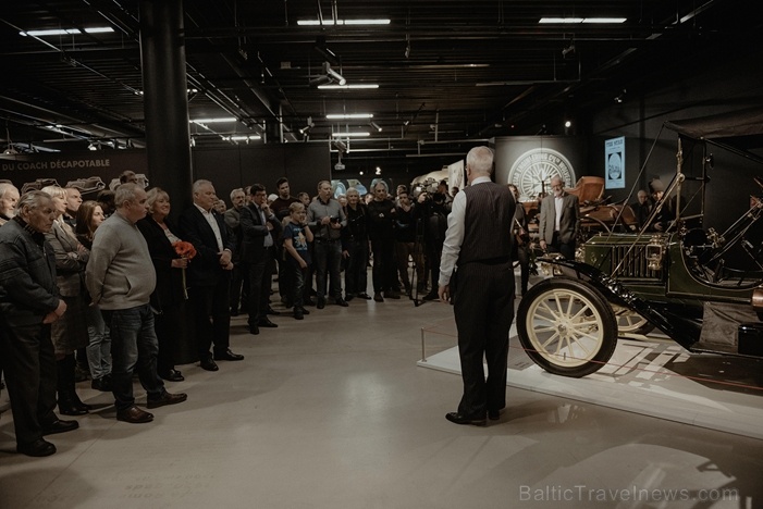 Izstādē Rīgas Motormuzejā aplūkojami 7 dažādu laiku un stilu automobiļi, turklāt katram no tiem ir savs īpašais stāsts Izstādē Rīgas Motormuzejā aplūkojami 7 dažādu laiku un stilu automobiļi, turklāt katram no tiem ir savs īpašais stāsts 277926