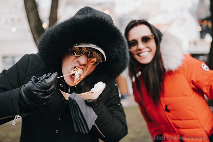 Vecīgā tiek svinēti pavasara tuvošanās svētki «Masļeņica – lielais pankūku cepiens». Foto: Live Riga Vecīgā tiek svinēti pavasara tuvošanās svētki «Masļeņica – lielais pankūku cepiens». Foto: Live Riga 278690