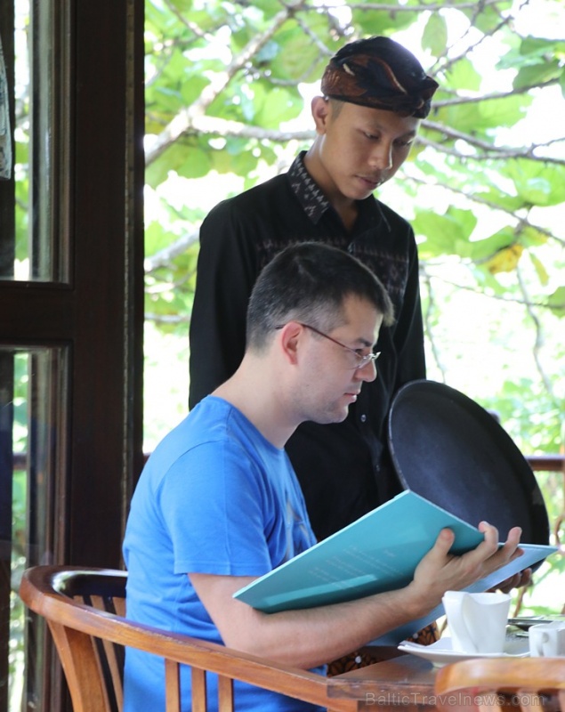 Travelnews.lv izbauda Bali džungļu viesnīcas «Ayung Resort Ubud» brokastis. «Turkish Airlines» un «365 Brīvdienas» Travelnews.lv izbauda Bali džungļu viesnīcas «Ayung Resort Ubud» brokastis. «Turkish Airlines» un «365 Brīvdienas» 279787