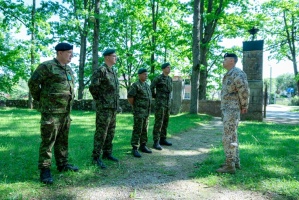 Cēsīs atzīmē Latvijas Uzvaras dienu un Cēsu kauju 101. gadadienu 16