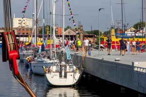 Ventspilī uz «Gulf of Riga Regatta 2020» buru parādi ierodas vairāk nekā 50 jahtas 55