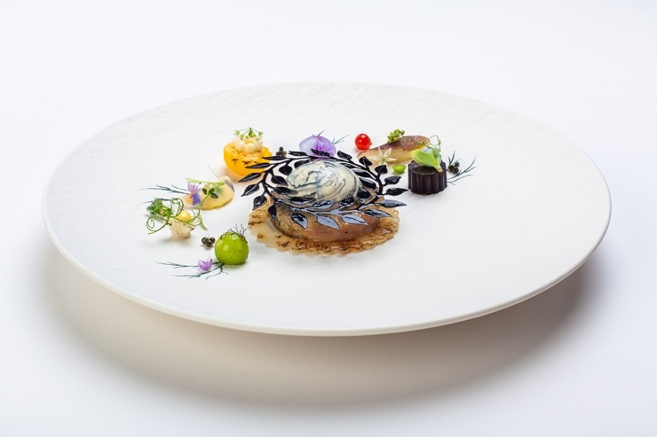 Iepazīsti 54 pavāru konkursa «Bocuse dor Europe 2020» ēdienus no Tallinas - DĀNIJA. Foto: bocusedor.com Iepazīsti 54 pavāru konkursa «Bocuse dor Europe 2020» ēdienus no Tallinas - DĀNIJA. Foto: bocusedor.com 292629