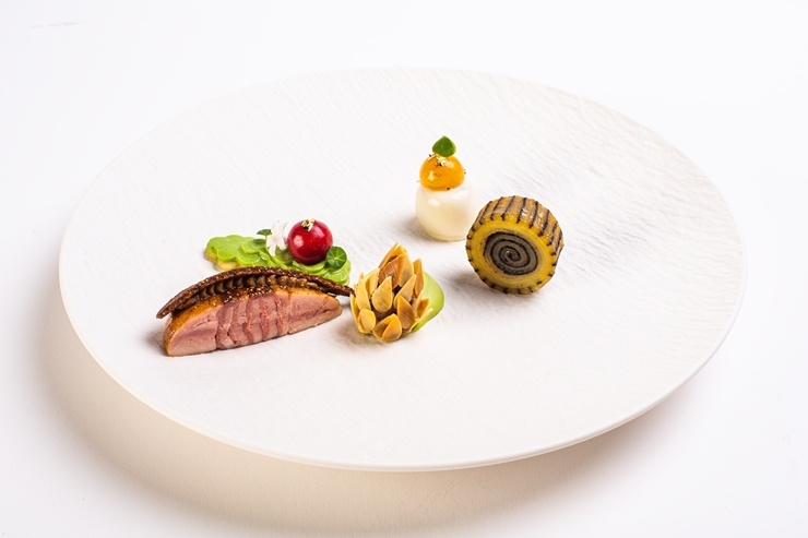 Iepazīsti 54 pavāru konkursa «Bocuse dor Europe 2020» ēdienus no Tallinas - FRANCIJA. Foto: bocusedor.com Iepazīsti 54 pavāru konkursa «Bocuse dor Europe 2020» ēdienus no Tallinas - FRANCIJA. Foto: bocusedor.com 292643