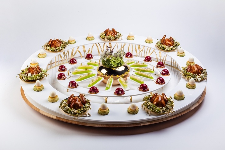 Iepazīsti 54 pavāru konkursa «Bocuse dor Europe 2020» ēdienus no Tallinas - POLIJA. Foto: bocusedor.com Iepazīsti 54 pavāru konkursa «Bocuse dor Europe 2020» ēdienus no Tallinas - POLIJA. Foto: bocusedor.com 292668