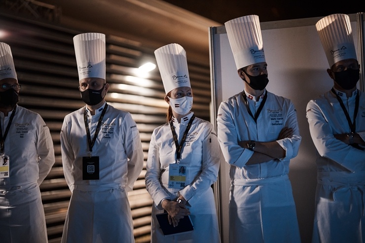 Latvijas pavāra Dināra Zvidriņa dalība Tallinas pavāru konkursā «Bocuse dor Europe 2020». Foto: bocusedor.com Latvijas pavāra Dināra Zvidriņa dalība Tallinas pavāru konkursā «Bocuse dor Europe 2020». Foto: bocusedor.com 292916