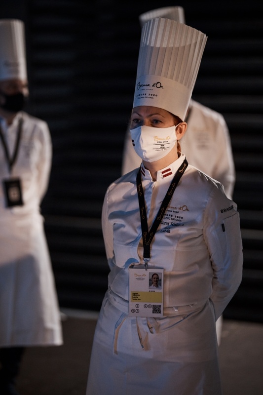 Latvijas pavāra Dināra Zvidriņa dalība Tallinas pavāru konkursā «Bocuse dor Europe 2020». Foto: bocusedor.com Latvijas pavāra Dināra Zvidriņa dalība Tallinas pavāru konkursā «Bocuse dor Europe 2020». Foto: bocusedor.com 292917