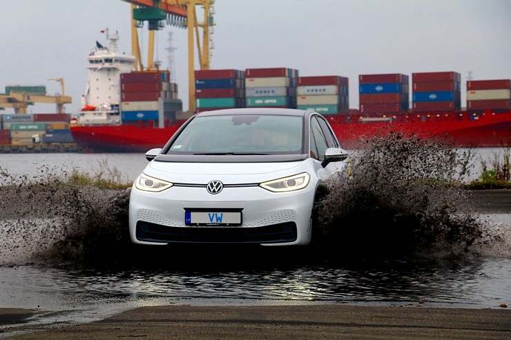 Travelnews.lv apceļo Pierīgu ar jauno un elektrisko «Volkswagen ID.3 1st» 293256