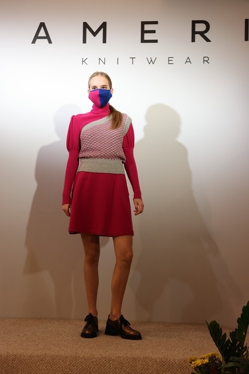 No 27. līdz 31.oktobrim tiek aizvadīta Rīgas modes nedēļa «Riga Fashion Week». Foto: Arkady Gluhih No 27. līdz 31.oktobrim tiek aizvadīta Rīgas modes nedēļa «Riga Fashion Week». Foto: Arkady Gluhih 293381