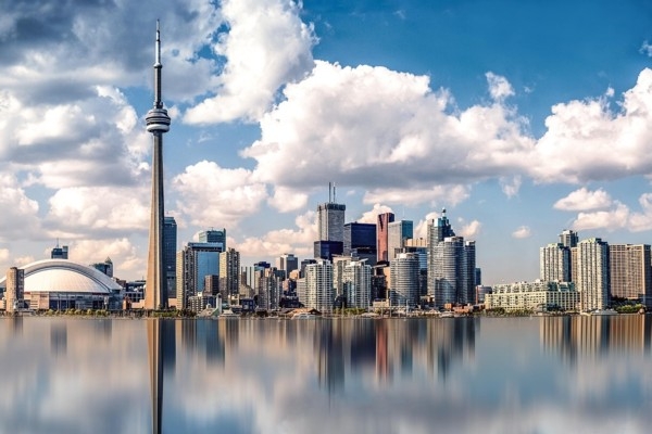 27. augusts vēsturē: Tiek dibināta Kanādas lielākā pilsēta Toronto