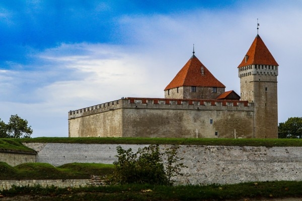 17. maijs vēsturē: Sāk kursēt prāmis no Ventspils uz Sāremā