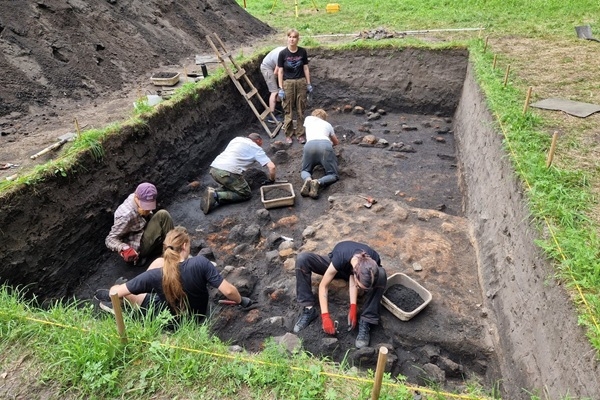 Ventspils novadā esošais Lagzdienas pilskalns izvēlēts par gada arheoloģisko pieminekli Latvijā