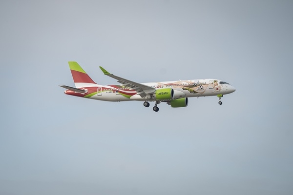 «airBaltic» Rīgā sagaida 50. «Airbus A220-300» lidmašīnu