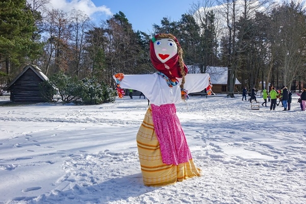 Ventspils: Masļeņica – atvadas no ziemas slāvu tautu tradīcijās