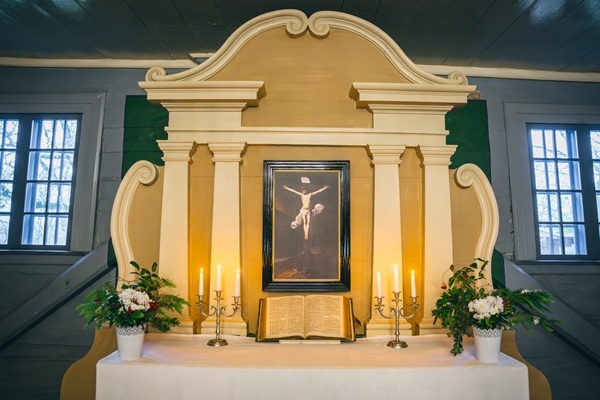 Koncerts «Gaismas stīgas» Turaidas muzejrezervātā