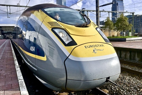 «Eurostar» atjauno tiešo satiksmi starp Amsterdamu un Londonu