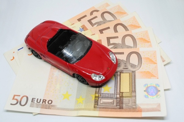 Jaunu auto tirgus atgriežas vēsturiski augstākajā līmenī