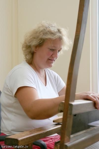 Tautas-lietiskas-makslas-studija-Dubna Tautas lietišķās mākslas studija 