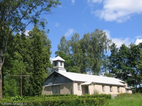 Aukskalnes-Romas-katolu-draudzes-Sv-Gimenes-baznica Aukškalnes Romas katoļu draudzes Sv. Ģimenes baznīca