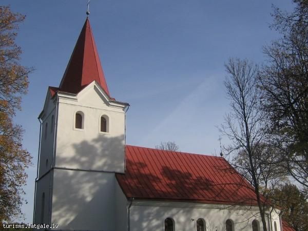 Lasu-luteranu-baznica Lašu luterāņu baznīca