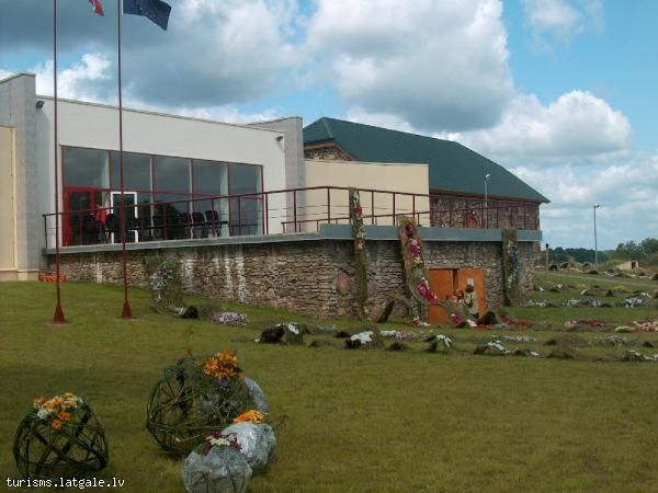 Latgales-makslas-un-amatniecibas-centrs Latgales mākslas un amatniecības centrs