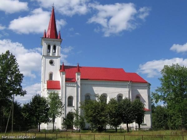Nicgales-katolu-baznica Nīcgales katoļu baznīca