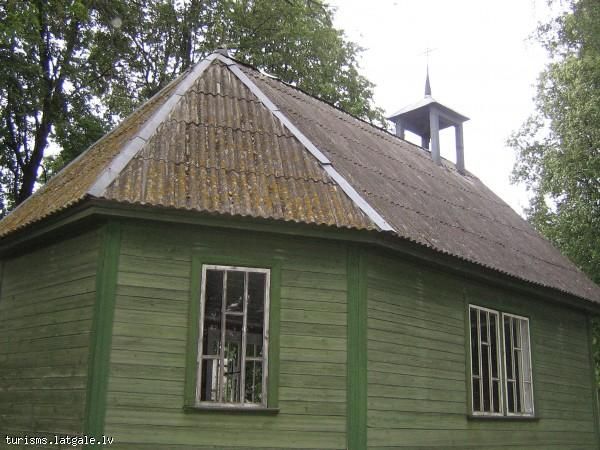 Zarinu-kapu-kapela Zariņu kapu kapela