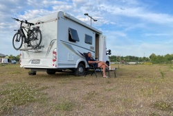 Atpūtas un ceļojumu piedāvājumi 20.08.2025 - 27.08.2025 Camper Park Rēzekne – atpūta ezera krastā! Rēzeknes pilsētas TIC