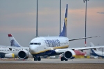 «Ryanair» maina ģimeņu sēdvietu piešķiršanas kārtību