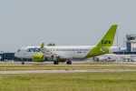 «airBaltic» turpina piešķirt nosaukumus savām lidmašīnām – jau desmit lidaparāti nosaukti Latvijas pilsētu vārdos
